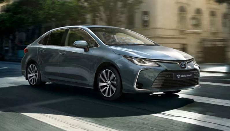 2016-Toyota-Corolla-Motor-Ya1-Secimi